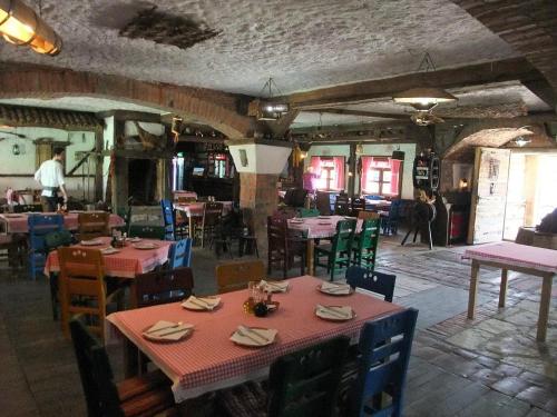Hotel Ulpiana, Ethno House in Gracanica