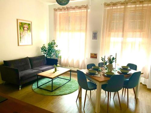Relax Fewo - 3 Parking! 3 Double-Bed! 2 Bedrooms, WIFI, COFFEMASHINE-Fully Automatic, KITCHEN, NETFL in Gevelsberg