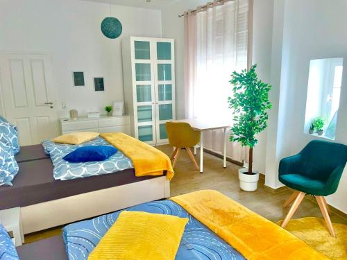 Relax Fewo - 3 Parking! 3 Double-Bed! 2 Bedrooms, WIFI, COFFEMASHINE-Fully Automatic, KITCHEN, NETFL in Gevelsberg