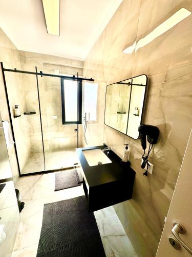 Luxury City Center Old Bazaar Apartment - image 2