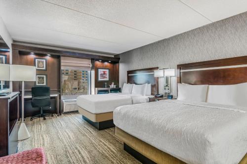 Hampton Inn & Suites Detroit/Airport Romulus - image 13