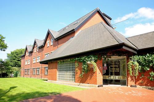 The Royal Toby Hotel - Rochdale