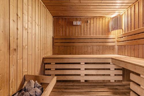 布克維酒店 (Bukovel Hotel) in 波利亞尼察