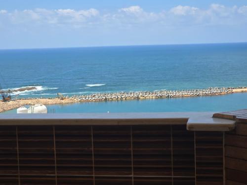 Apartment with panoramic sea view sidi bshr Families only, Александрия