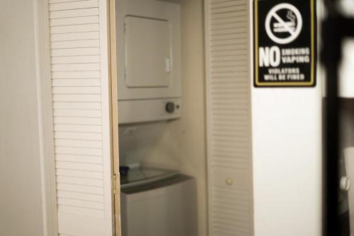 Charming 2 Bedroom Loft, Cleveland (photo 5)