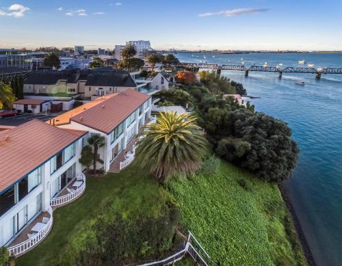 The Tauranga on the Waterfront