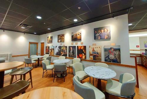 Wyndham Garden Austin - image 4