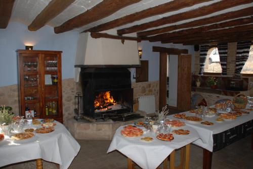 A szálláshely kívülről, Masia de la Serra de la Cogulla in Monroyo