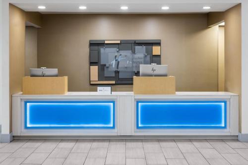 Holiday Inn Express Augusta Downtown an IHG Hotel - image 8