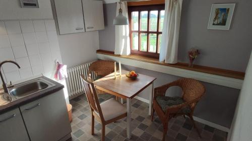 Landhaus-Sutje-Deichblick in Brosum