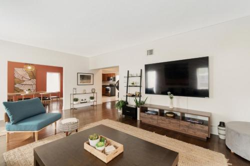 Roami at Bayview Place in Miami, USA