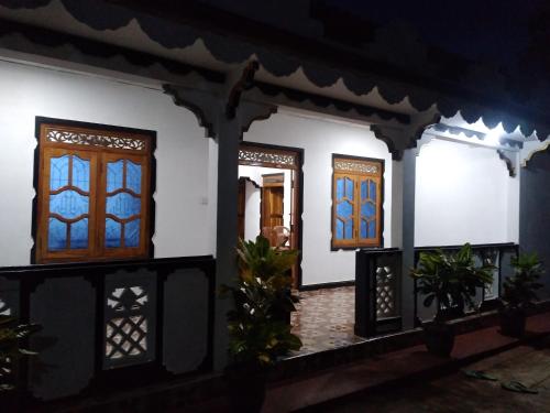Day holiday villa in ترينكومالي
