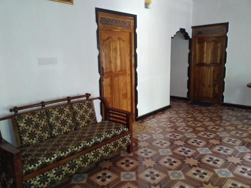 Day holiday villa in ترينكومالي