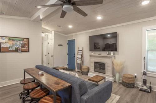 NEW Forgotten Coast Cottage Beach River Town in Carrabelle