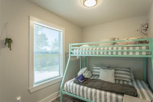 NEW Forgotten Coast Cottage Beach River Town in Carrabelle