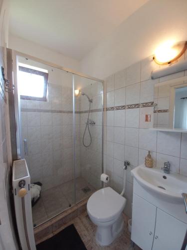 Lukács apartman (Lukacs apartman) in อูยบารอส