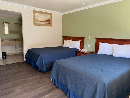 Regency Inn Fresno – Fresno, CA