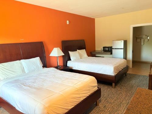 westwood inn in Gonzales, USA