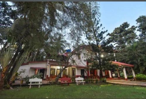 Villa Amberstone Retreat