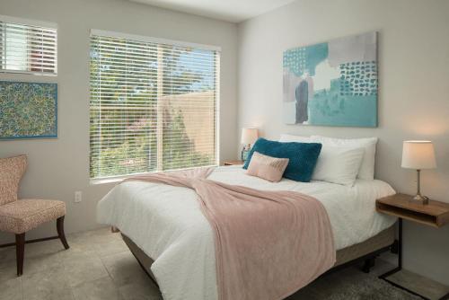 Elegant and updated - In the heart of Sedona