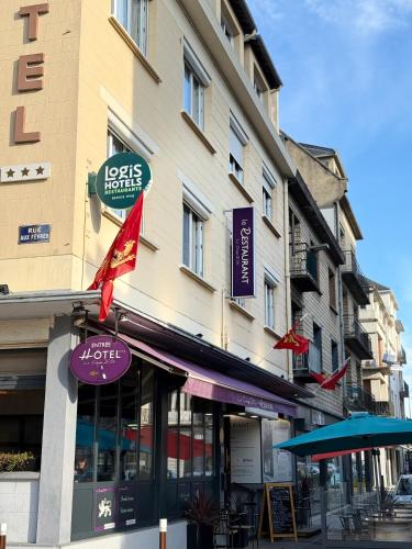 Logis Hotel-Restaurant La Coupe d'Or - 숙소 외관