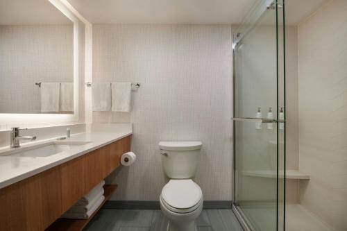 Fairfield Inn & Suites Oakland Hayward - main image