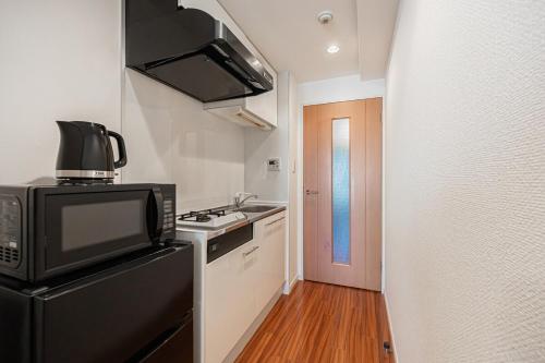 Shinjuku 10 min walk, Higashi Shinjuku 4 min, Kabukicho, Shin-Okubo apartment, Tokio