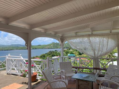 Villa d'hôtes Pointe Larose - Chambre d'hôtes - Le Robert