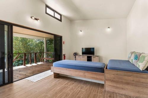 Temenino Villa Komako Seaside House in To'ahotu