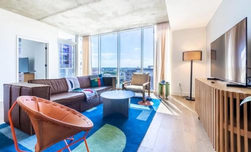 Laguna at the Rainey District - Luxury Condo, Austin (foto 10)