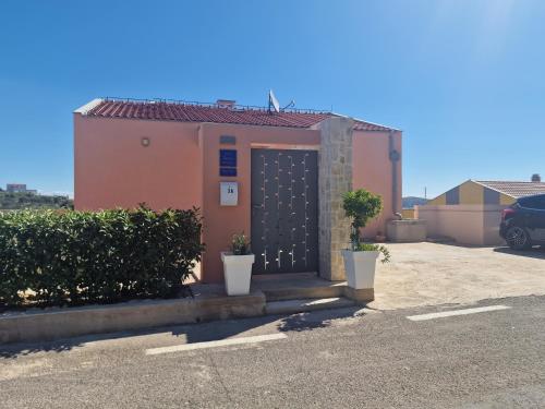 Apartments by the sea Sali, Dugi otok - 19880 - Sali