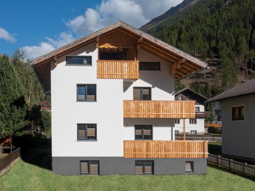 Haus Paul in Kals am Grossglockner in Laas, Österreich