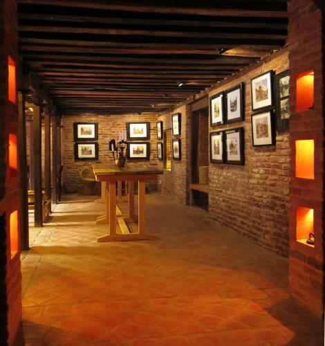 Lobby, The Inn Patan in Patan