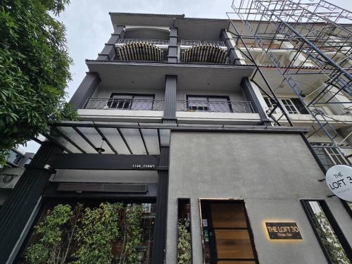 Sukhum Rajamangala-Phatthanakan Rooms, Bangkok