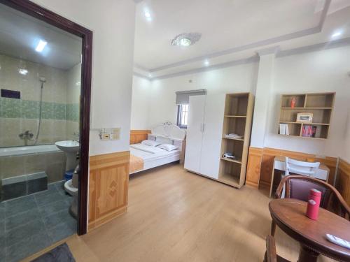 . Công Ty TNHH SẢN XUẤT & THƯƠNG MẠI PHÚC ĐẠT