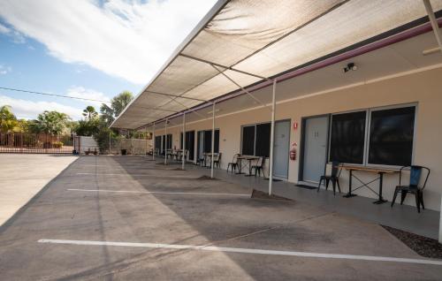 Safari Lodge Motel in 滕南特克里克