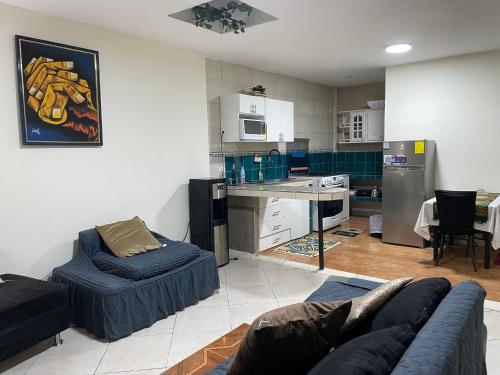 al bicentenario y metro a 5 minutos in La Concepcion