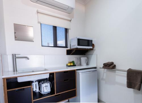 Safari Lodge Motel in 滕南特克里克