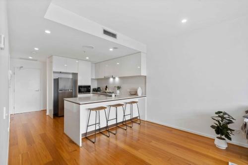 Capri - Executive 1BR in Fortitude Valley plus parking, Брисбен (фото 8)