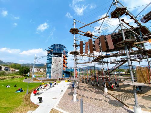 Facilities, Ningbo Lake Forest Resort in Xikou Town