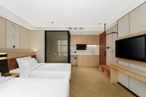 Shanghai Tianhua Hotel, Shanghai (photo 6)