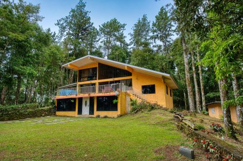 外部景觀, Casa Naranja en Cerro Azul in 塞羅阿蘇爾