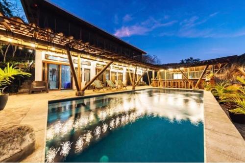 Villa de Evolución at Playa el Coco – khách sạn tại Playa El Coco