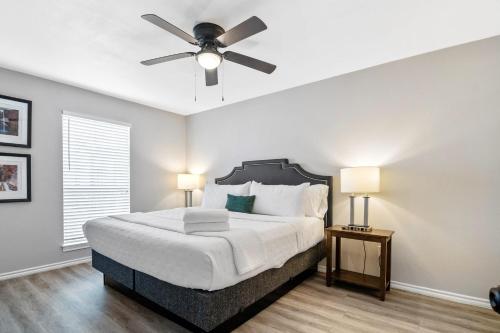 Close to Buffalo Bayou & Galleria Prime Spot