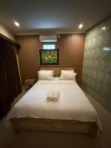 Dicky Guest House Batu Bolong - image 3
