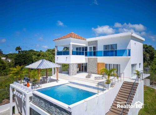Lujosa Villa in Río San Juan J