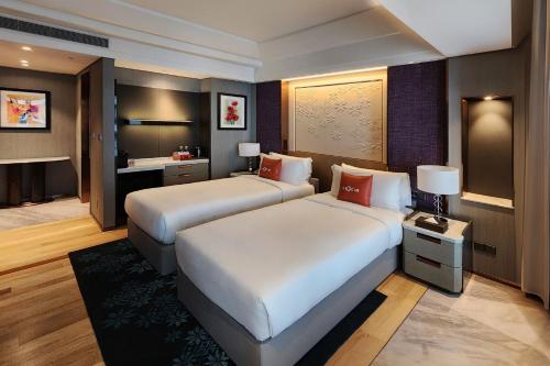 room detail thumbnail 0