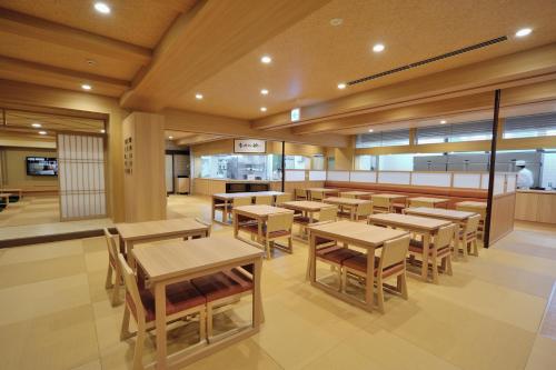 餐廳, 富山御宿野乃天然溫泉酒店 (Toyama Oyado Nono Natural Hot Spring) in 富山城