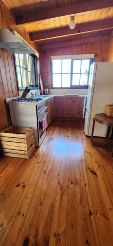 Shiprock Farm Cottage in Yellingbo