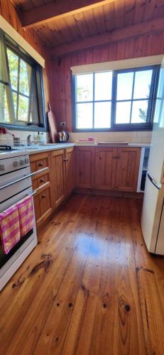 Shiprock Farm Cottage in Yellingbo